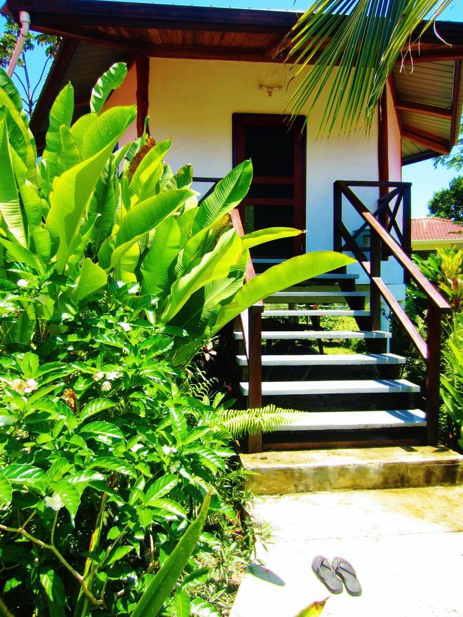 Casa Abundancyah B&B Bocas Town Exterior foto