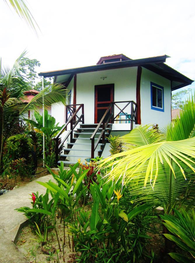 Casa Abundancyah B&B Bocas Town Exterior foto